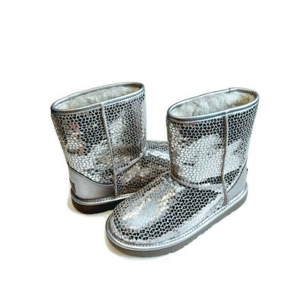 UGG Classic II Gel Hearts Fashion Boots Kids 4 Womens Size 5 1151613K Silver - Picture 8 of 8